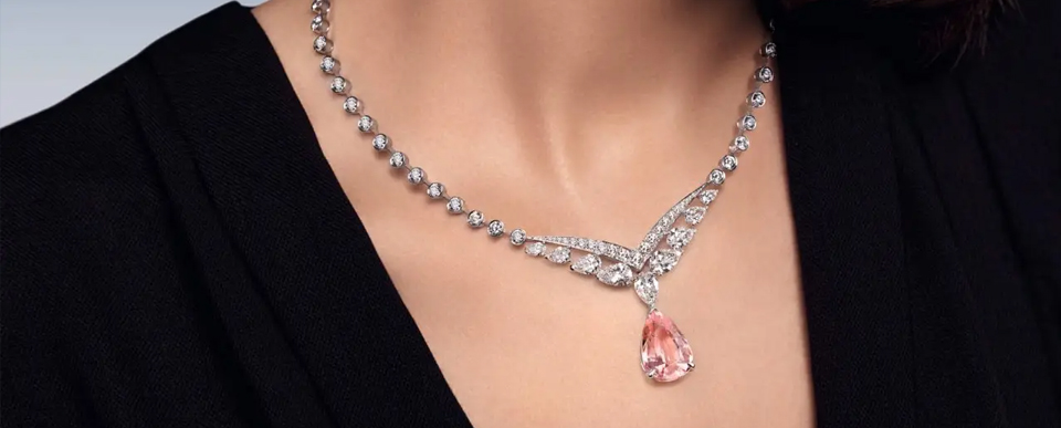 璀璨绮章，艺韵永恒 2025 CHAUMET 奢艺天成高定珠宝套系