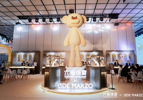 共赴跨界新程！六福珠宝 X 13DE MARZO 联名新品发布会隆重举行